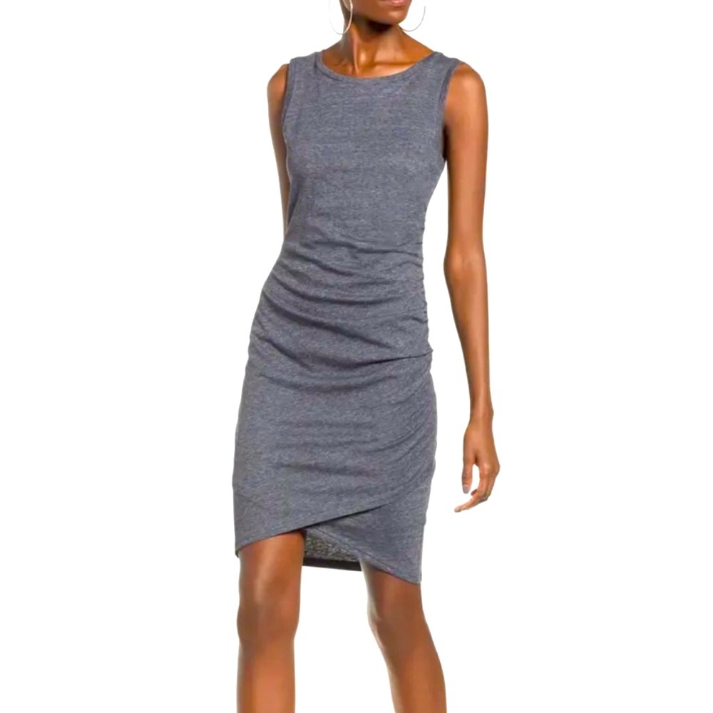 CUTE! Leith grey dress